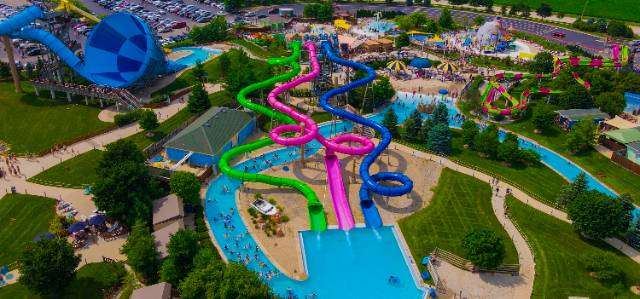 22 Indoor Water Parks Near Chicago for a Much Needed Winter Escape