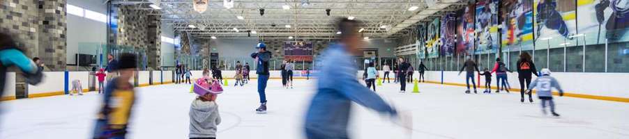 The Best Places To Ice Skate in Los Angeles